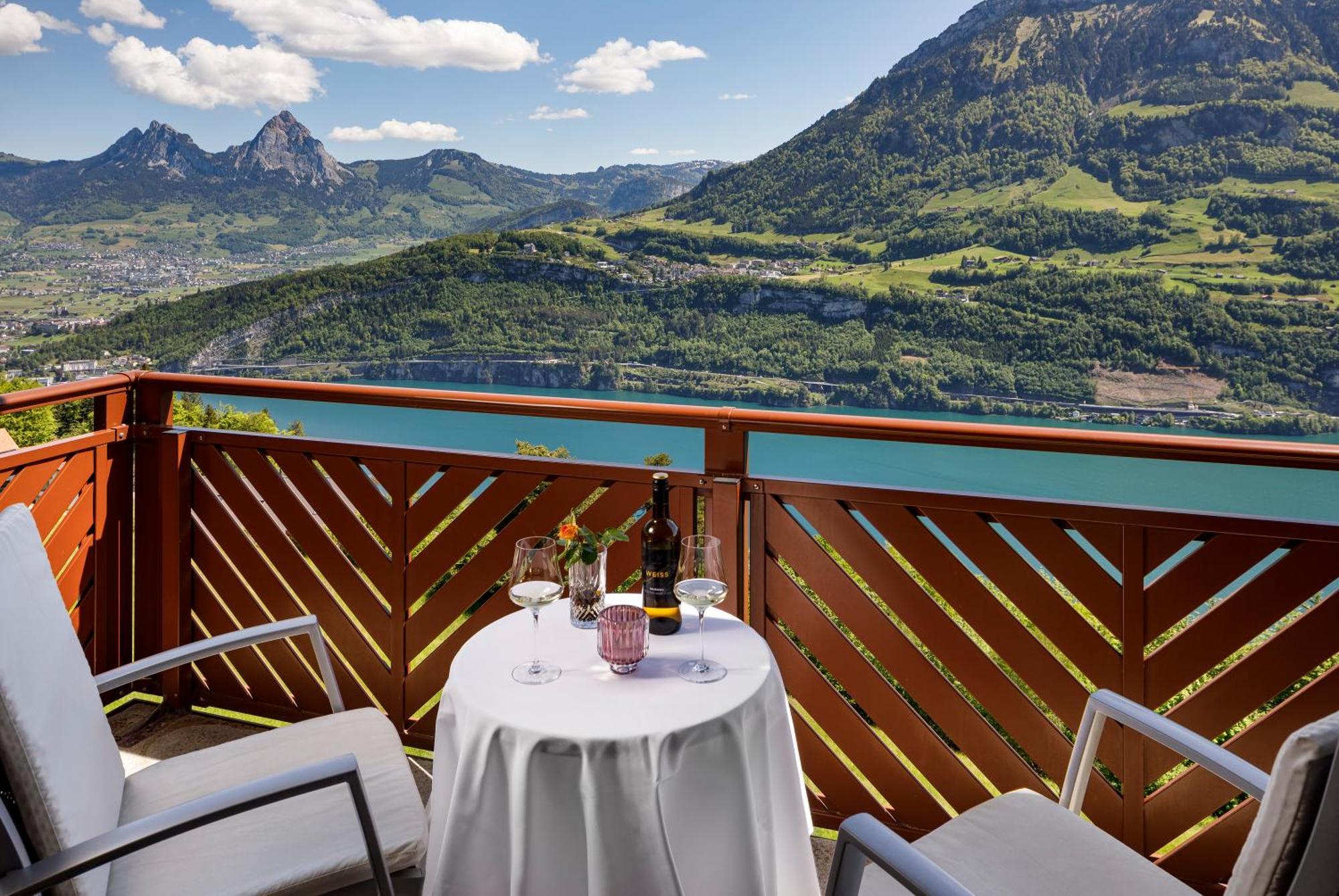 Hotel Und Naturhaus Bellevue Seelisberg Exterior photo